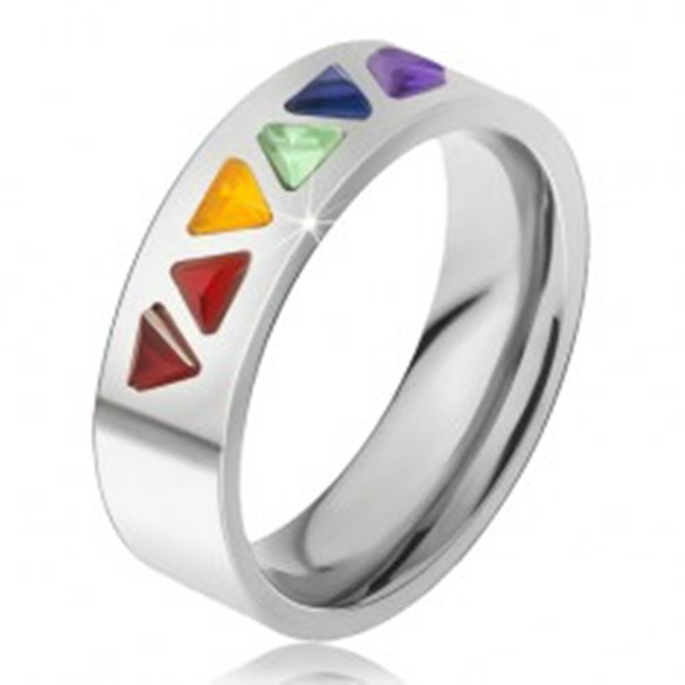 Šperky eshop Lesklý prsteň z ocele, farebné trojuholníkové kamienky - Veľkosť: 49 mm