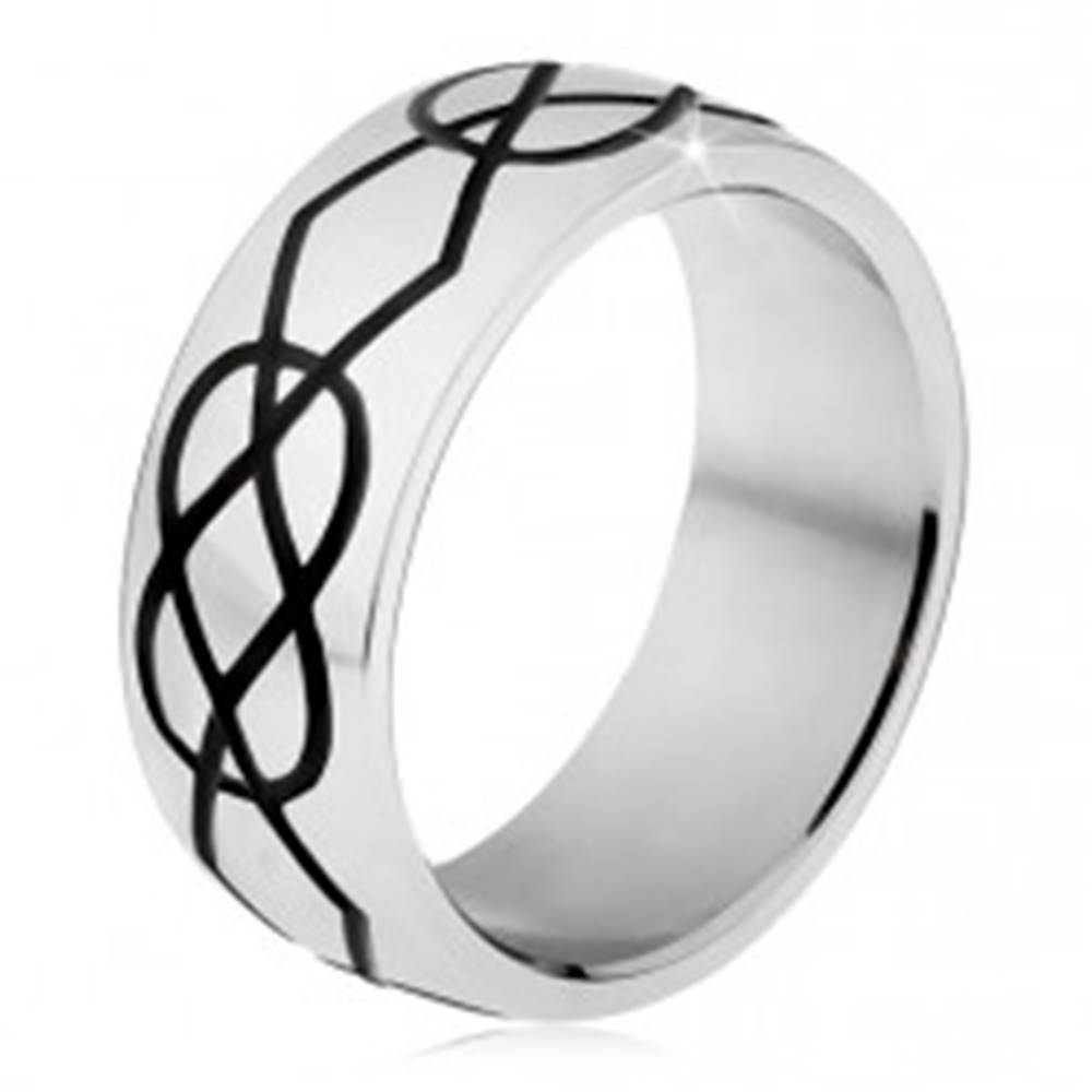 Šperky eshop Lesklý oceľový prsteň, hrubšie čierne zárezy kosoštvorcov a sĺz - Veľkosť: 56 mm