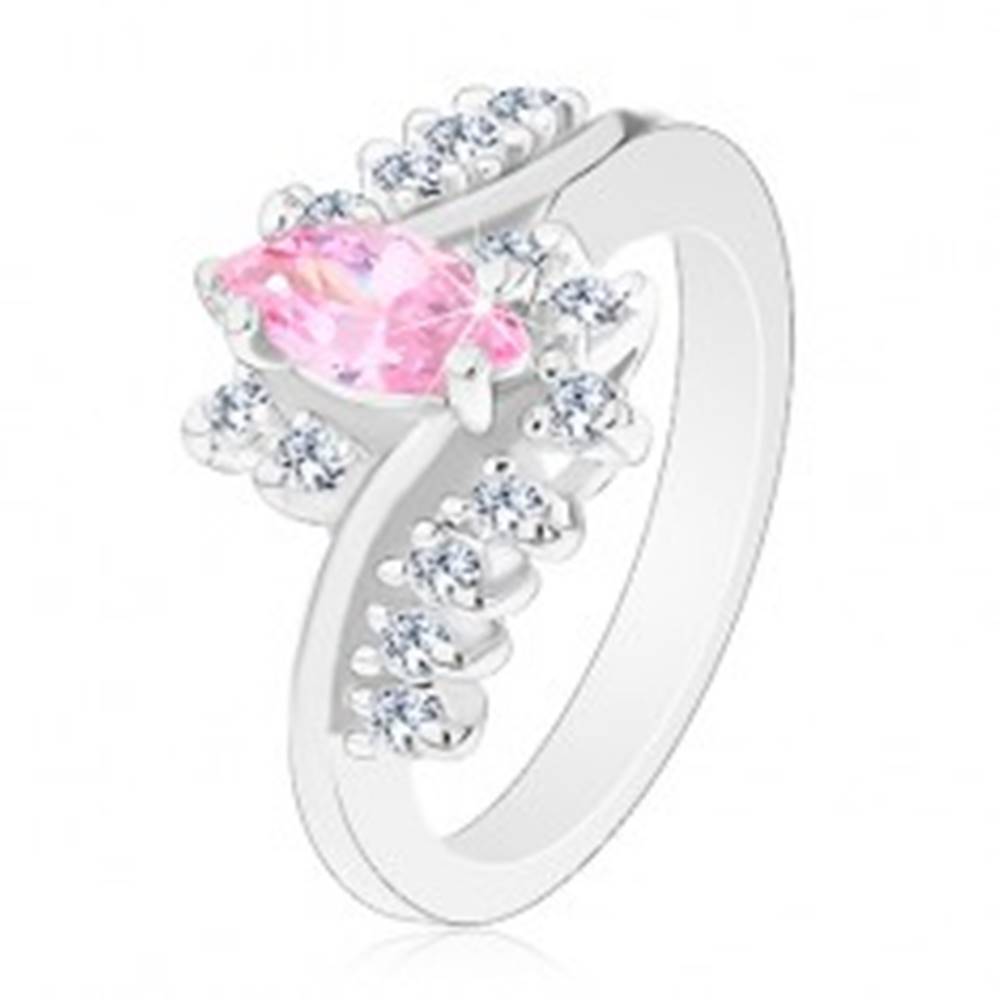 Šperky eshop Ligotavý prsteň so striebornou farbou, ružové zrnko, zirkónové číre línie - Veľkosť: 51 mm