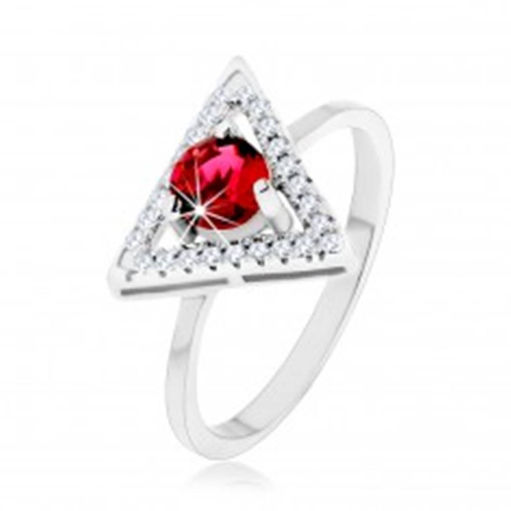 Šperky eshop Strieborný 925 prsteň - zirkónový obrys trojuholníka, okrúhly červený zirkón - Veľkosť: 49 mm