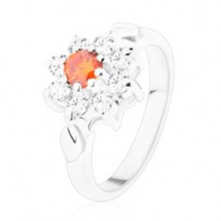 Jagavý prsteň s kvietkom a lístočkami, zirkóny v oranžovej a čírej farbe - Veľkosť: 49 mm