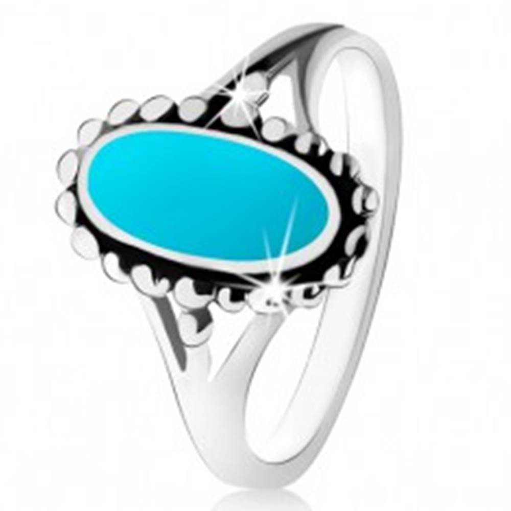 Šperky eshop Strieborný prsteň 925, ovál z tyrkysu, kontúra z guličiek, rozdelené ramená - Veľkosť: 49 mm