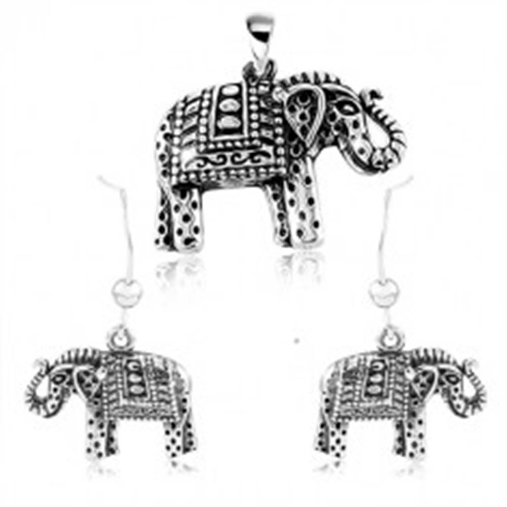 Šperky eshop Strieborný 925 set, náušnice a prívesok, gravírovaný slon s čiernou patinou