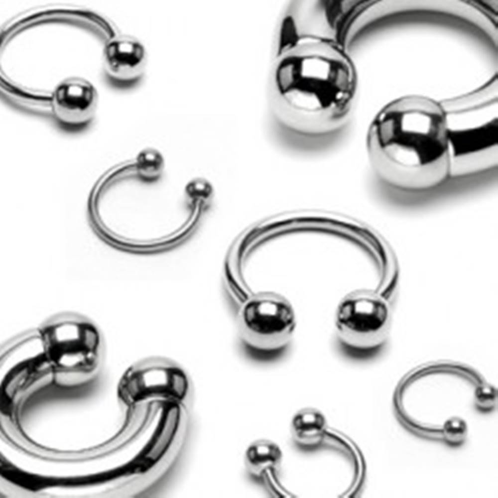 Šperky eshop Piercing z chirurgickej ocele - podkova s lesklým povrchom a guličkami, hrúbka 2 mm - Hrúbka x priemer x veľkosť guličky: 2 mm x 10 mm x 4 mm