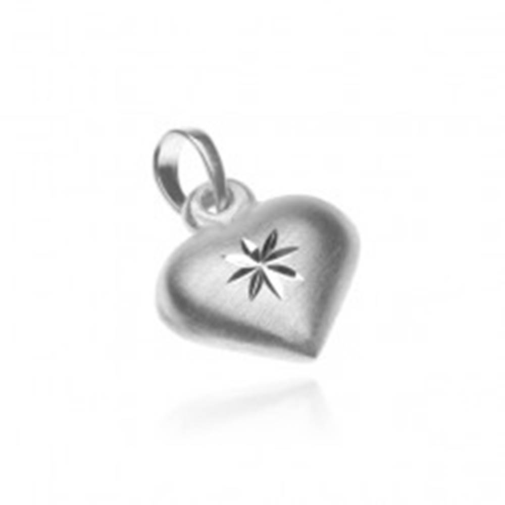 Šperky eshop Strieborný prívesok 925 - matné srdce s lesklou hviezdou