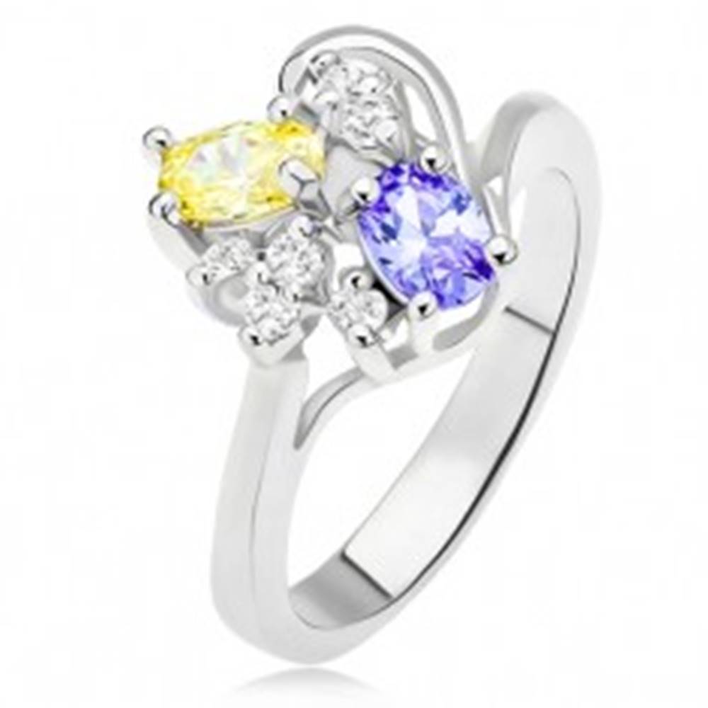 Šperky eshop Prsteň s fialovým a žltým oválnym kamienkom, číre zirkóny - Veľkosť: 54 mm
