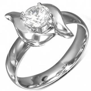 Lesklý prsteň z ocele, ozdobné vlnky, brúsený zirkón v kotlíku - Veľkosť: 49 mm