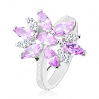 Prsteň v striebornej farbe, veľký kvet zo svetlofialových a čírych zirkónov - Veľkosť: 49 mm