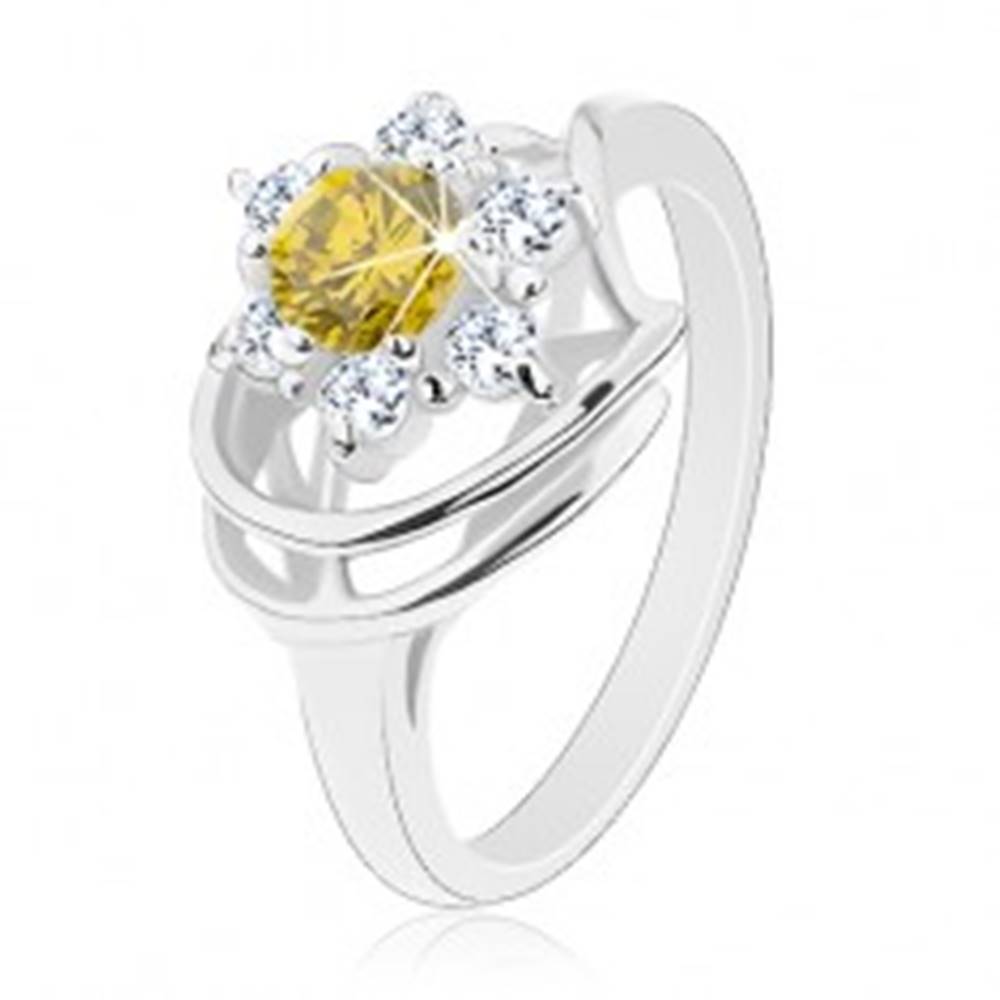 Šperky eshop Lesklý prsteň v striebornom odtieni, okrúhly žlto-zelený zirkón, číre zirkóny - Veľkosť: 50 mm