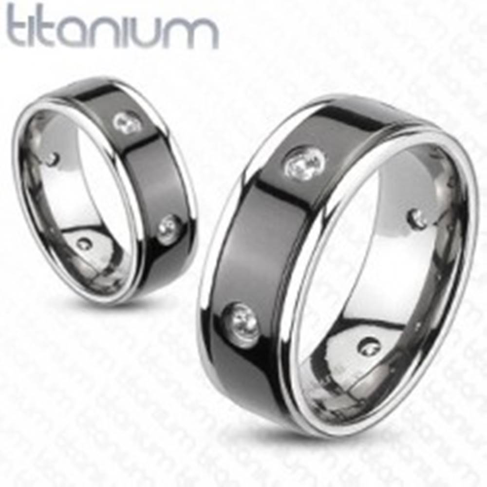 Šperky eshop Titánový prsteň - čierny pás, vsadené zirkóny - Veľkosť: 49 mm