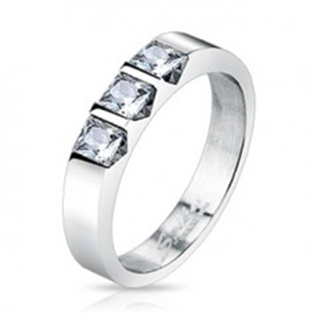 Šperky eshop Oceľový prsteň - tri číre štvorcové zirkóny - Veľkosť: 48 mm