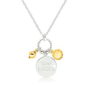 Lesklý strieborný 925 náhrdelník - známka s nápisom "SUN KISSED", slniečko a guľôčka v zlatej farbe